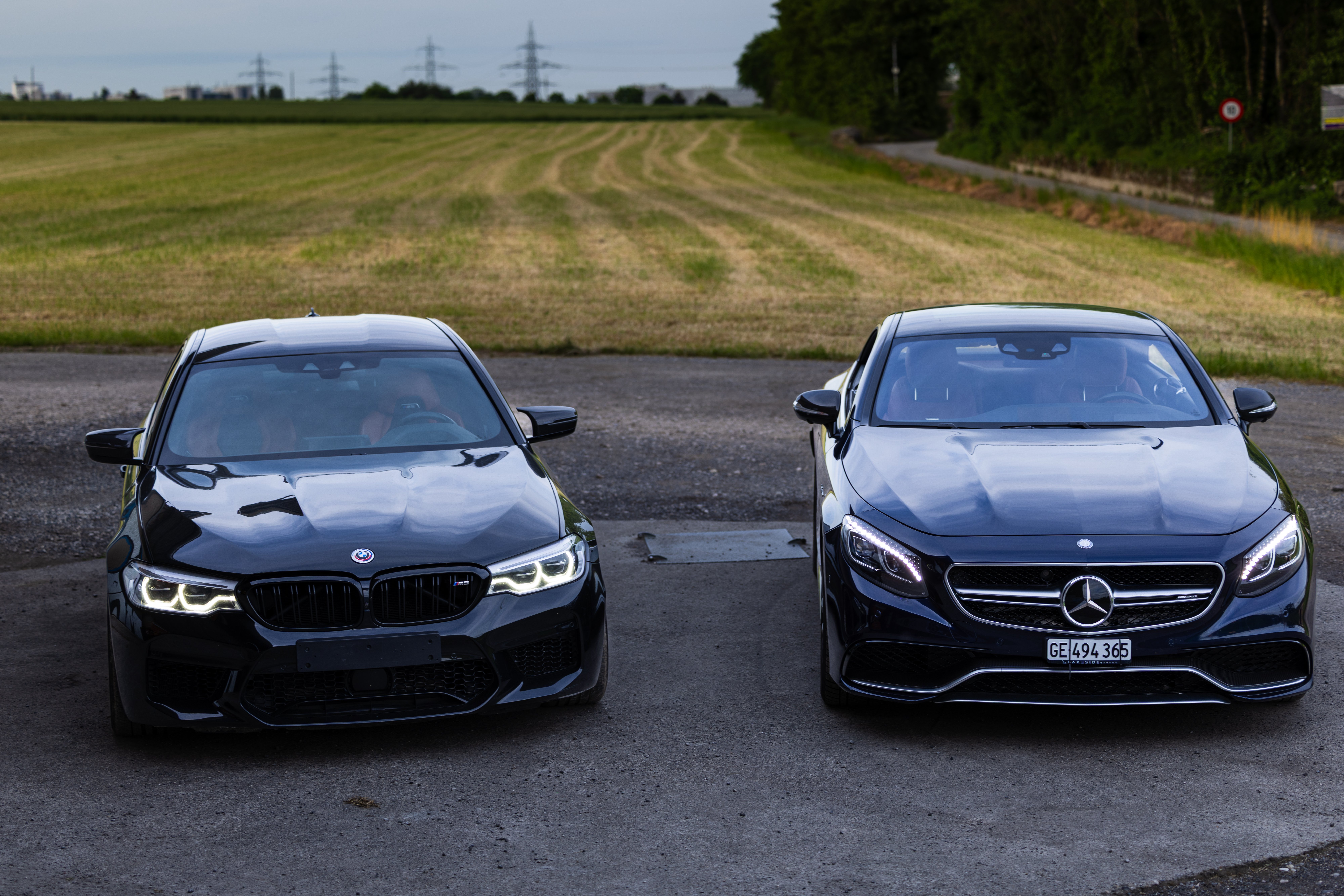 BMW M5 Competition et Mercedes-AMG S63 côte à côte